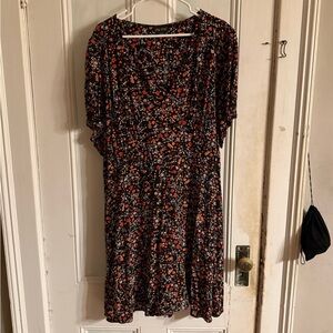 City Chic Black Floral Midi Dress